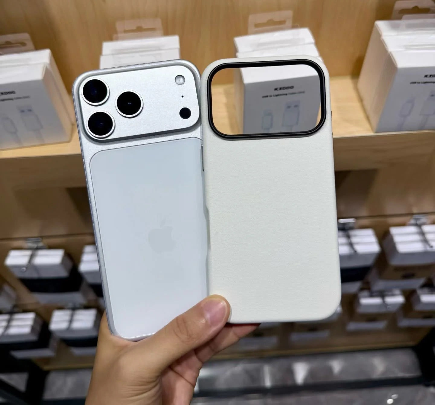 Kdoo/Kzdoo Noble Collection Leather Case - 17 Series